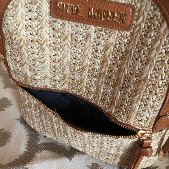STEVE MADDEN BJASMIN BACKPACK ?
